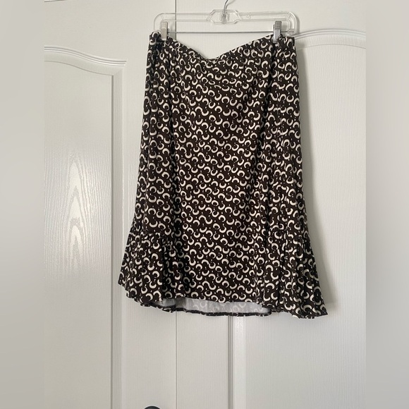 Josephine Chause Printed Knit Blouse and Elastic Waist Skirt 2 Piece Set - Picture 3 of 3